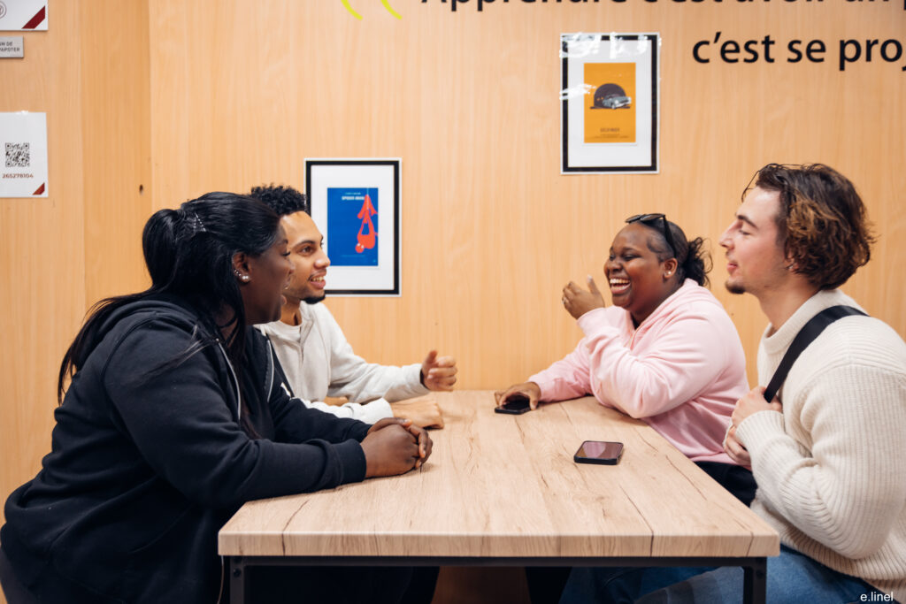 Un moment d’échange entre alternants
